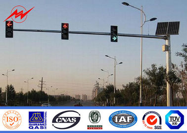 จีน OEM Hot Rolled Steel Powder Coated Traffic Light Pole For Road Lighting ผู้ผลิต