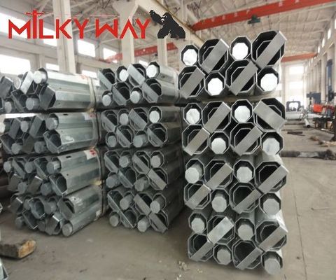 การกระจายพลังงาน สายเหล็กไฟฟ้า 35FT 40FT Hot Dip Galvanized Finish ผู้ผลิต