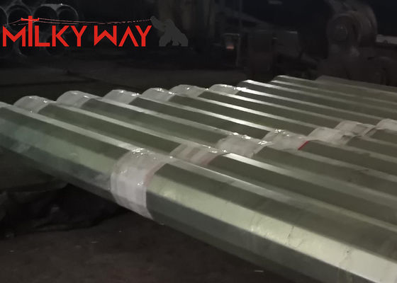 เสาไฟฟ้าแรงสูงชุบสังกะสี 80FT 90FT 138KV สำหรับการกระจายกระแสไฟฟ้า ผู้ผลิต