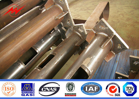 โคมไฟสนามเสาสูง 25 เมตรพร้อมระบบยกของ