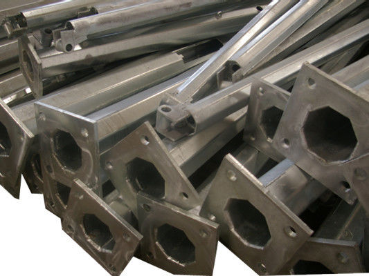 เสารับแสงถนน 8 เมตร 10 เมตร 11.8 ม. เสาเหล็กชุบสังกะสี AWS D1.1 Welding
